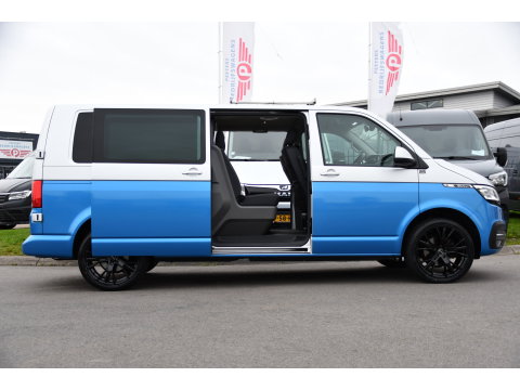 Volkswagen Transporter 2.0 TDI L2H1 30 DC Bulli Virtual, Adaptieve Cruise, Camera, Leder, LED, 2 x Schuifdeur, Stoelverwarming, Automaat, Uniek!