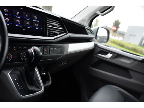 Volkswagen Transporter 2.0 TDI L2H1 30 DC Bulli Virtual, Adaptieve Cruise, Camera, Leder, LED, 2 x Schuifdeur, Stoelverwarming, Automaat, Uniek!