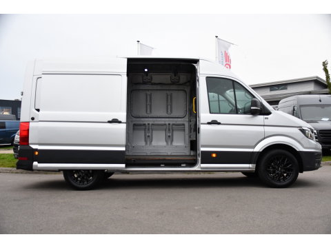Volkswagen Crafter 35 2.0 TDI L3H3 PB Edition Camrea, Cruise, Carplay, Stoelverwarming, Automaat, 140pk, Geveerde stoel, Sensoren, Uniek!