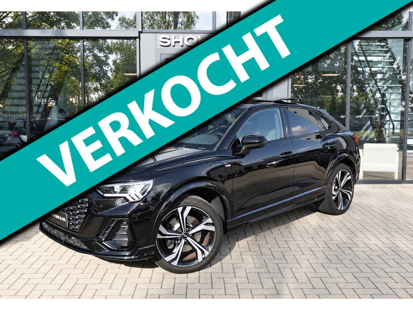 Audi Q3 Sportback 45 TFSI e S Edition PANO KEYLESS CAM