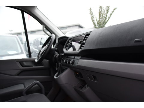 Volkswagen Crafter 35 2.0 TDI L3H3 4Motion Black Edition Adaptieve Cruise, Camera, Carplay, LED, Automaat, 177pk, 4x4, Sensoren, Airco, Uniek!