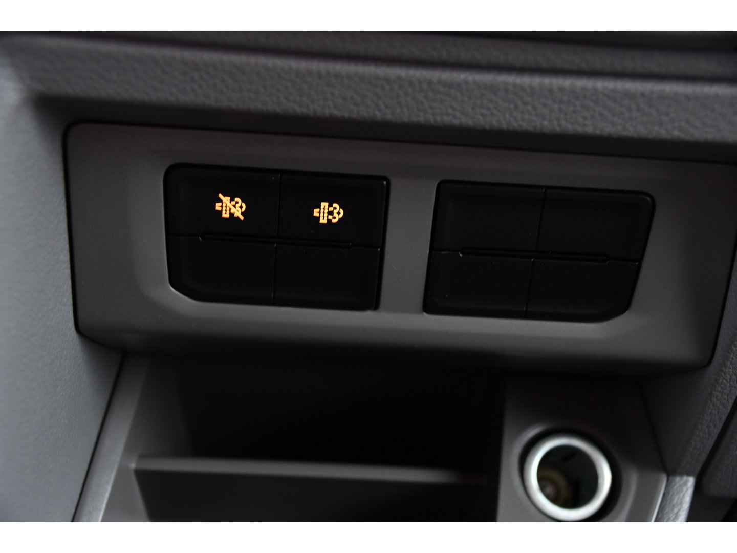 Volkswagen Crafter 35 2.0 TDI L3H3 4Motion Black Edition Adaptieve Cruise, Camera, Carplay, LED, Automaat, 177pk, 4x4, Sensoren, Airco, Uniek!