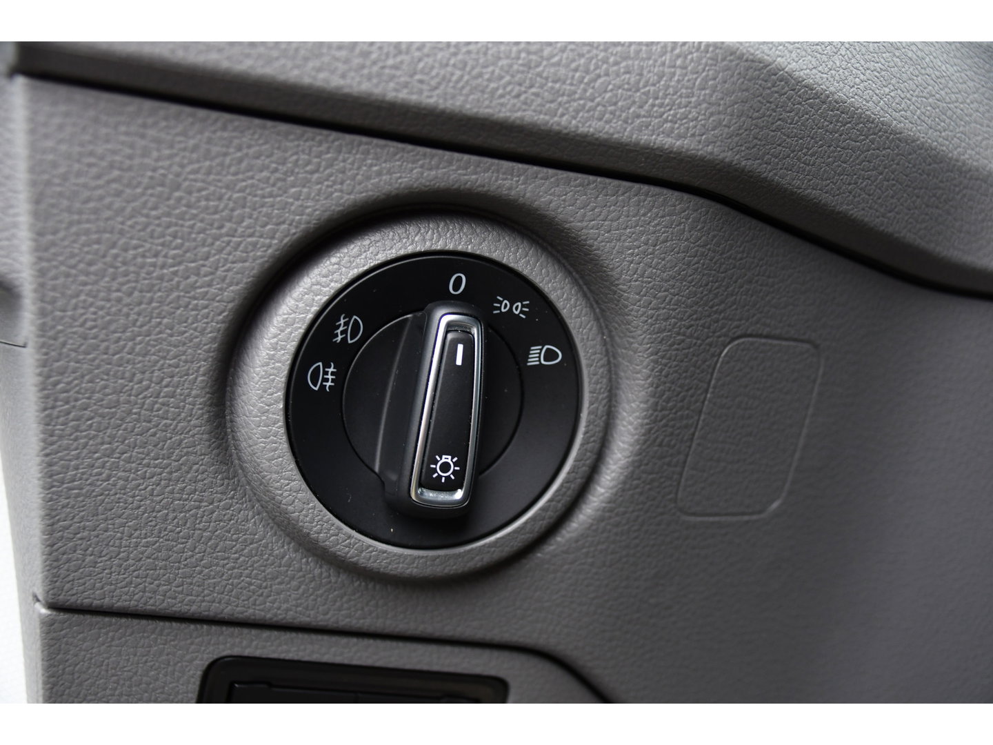 Volkswagen Crafter 35 2.0 TDI L3H3 4Motion Black Edition Adaptieve Cruise, Camera, Carplay, LED, Automaat, 177pk, 4x4, Sensoren, Airco, Uniek!