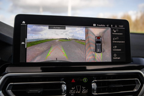 BMW X3 xDrive30e High Executive BLACK LINE / LEER / STOELVERWARMING / 360 CAMERA / CARPLAY