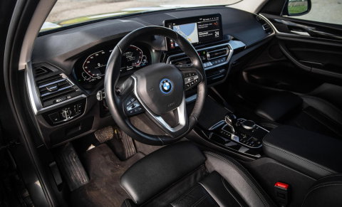 BMW X3 xDrive30e High Executive BLACK LINE / LEER / STOELVERWARMING / 360 CAMERA / CARPLAY