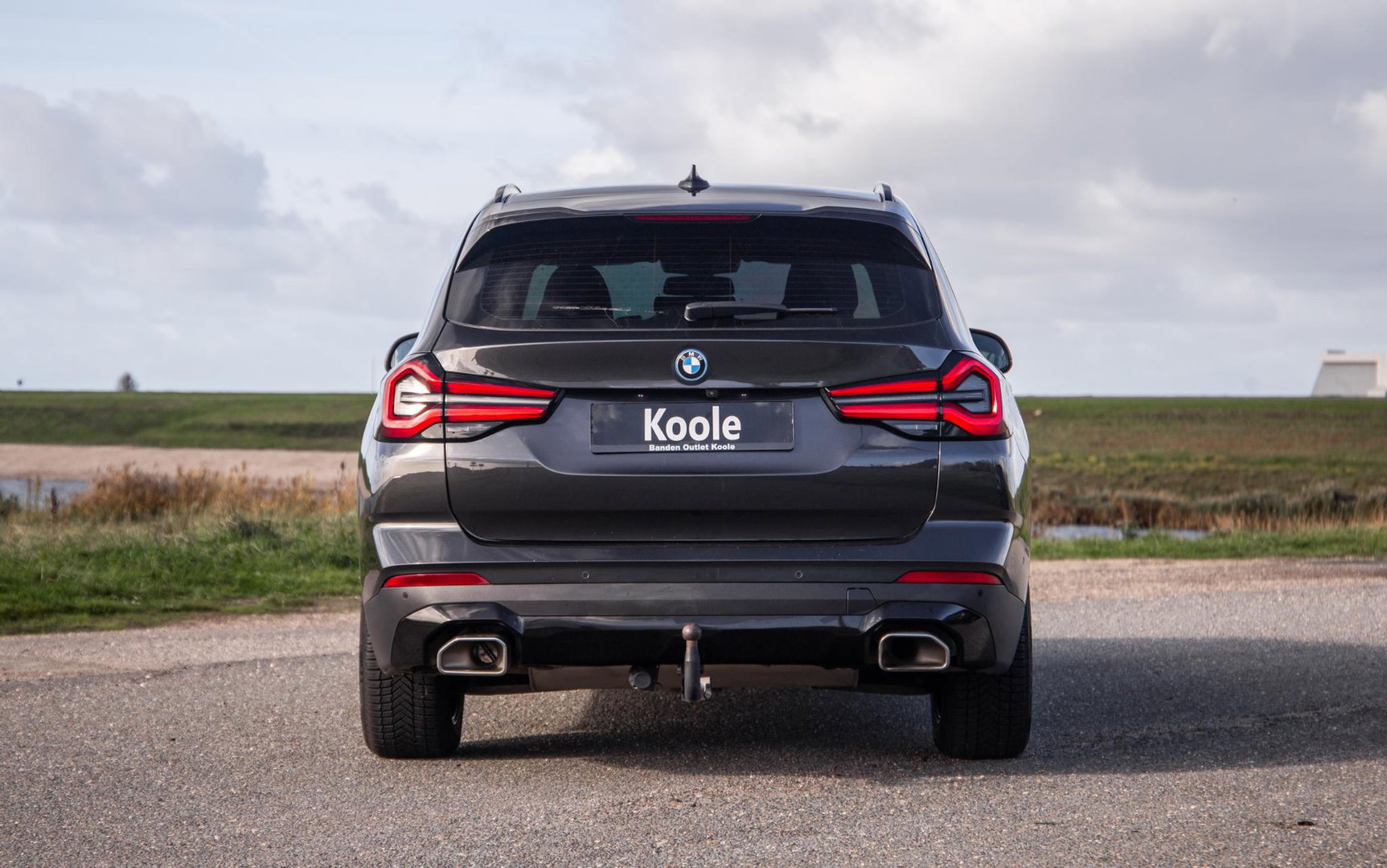 BMW X3 xDrive30e High Executive BLACK LINE / LEER / STOELVERWARMING / 360 CAMERA / CARPLAY