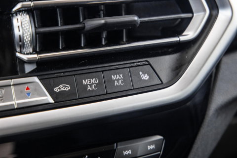 BMW X3 xDrive30e High Executive BLACK LINE / LEER / STOELVERWARMING / 360 CAMERA / CARPLAY