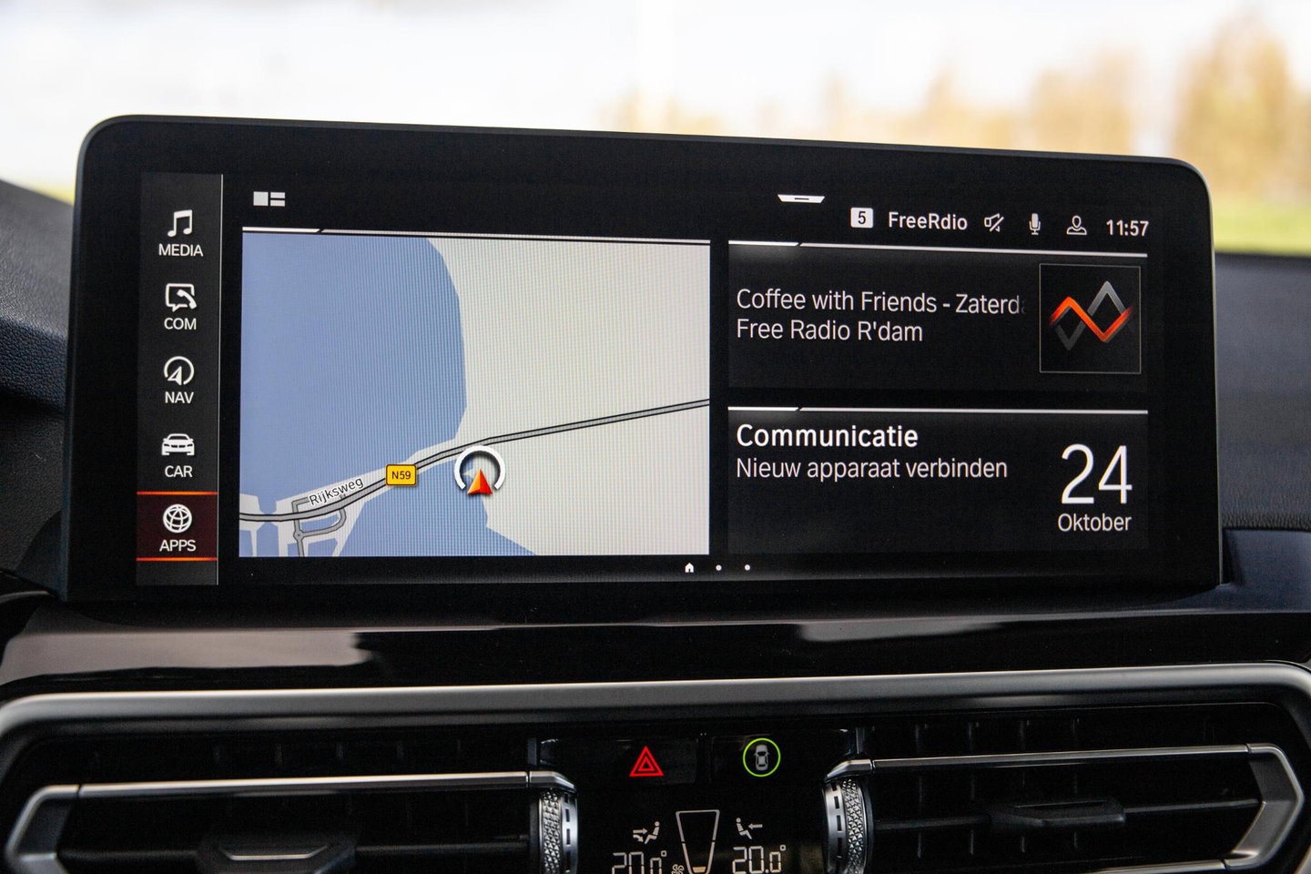 BMW X3 xDrive30e High Executive BLACK LINE / LEER / STOELVERWARMING / 360 CAMERA / CARPLAY