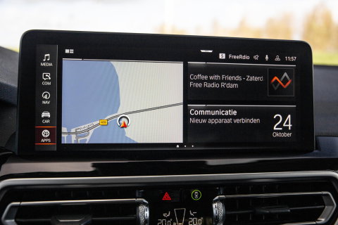 BMW X3 xDrive30e High Executive BLACK LINE / LEER / STOELVERWARMING / 360 CAMERA / CARPLAY