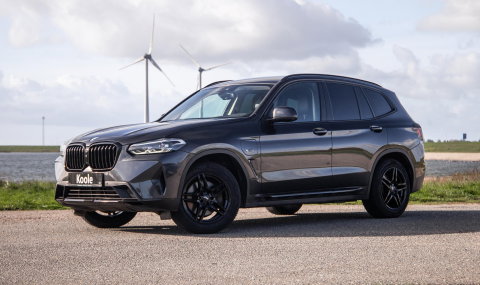 BMW X3 xDrive30e High Executive BLACK LINE / LEER / STOELVERWARMING / 360 CAMERA / CARPLAY