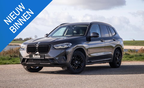 BMW X3 xDrive30e High Executive BLACK LINE / LEER / STOELVERWARMING / 360 CAMERA / CARPLAY