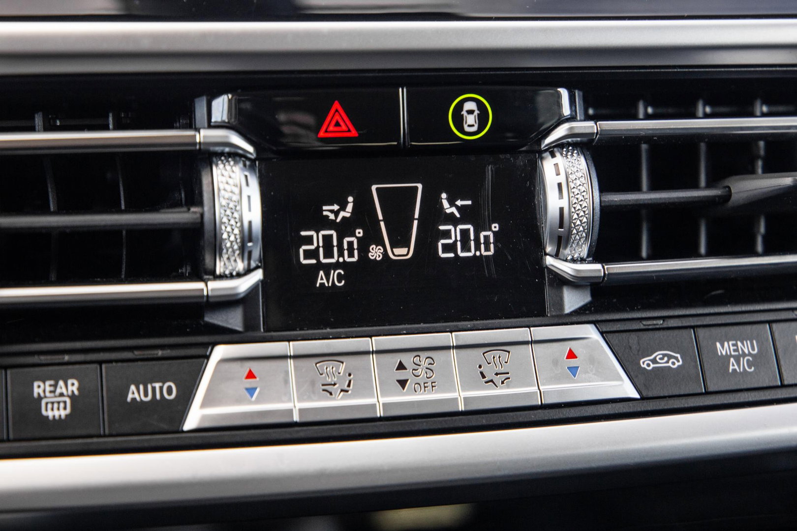 BMW X3 xDrive30e High Executive BLACK LINE / LEER / STOELVERWARMING / 360 CAMERA / CARPLAY