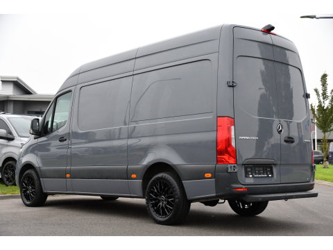 Mercedes-Benz Sprinter 319 1.9 CDI L2H2 PB Edition 360 Camera, Cruise, Carplay, 10,5'' Mbux, LED, Automaat, 190pk, Standkachel, Stoelverwarming, Uniek!