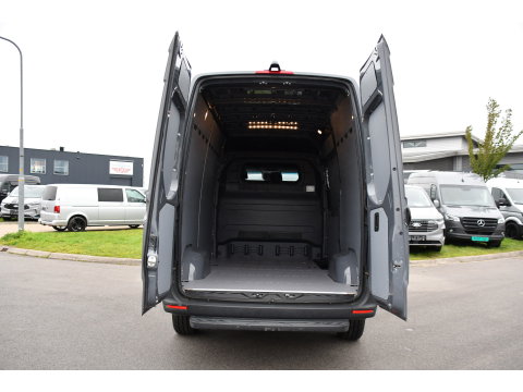 Mercedes-Benz Sprinter 319 1.9 CDI L2H2 PB Edition 360 Camera, Cruise, Carplay, 10,5'' Mbux, LED, Automaat, 190pk, Standkachel, Stoelverwarming, Uniek!