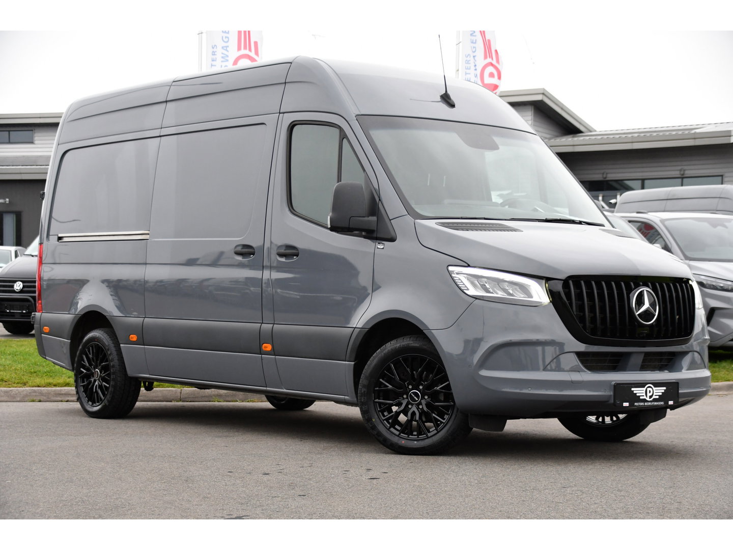 Mercedes-Benz Sprinter 319 1.9 CDI L2H2 PB Edition 360 Camera, Cruise, Carplay, 10,5'' Mbux, LED, Automaat, 190pk, Standkachel, Stoelverwarming, Uniek!