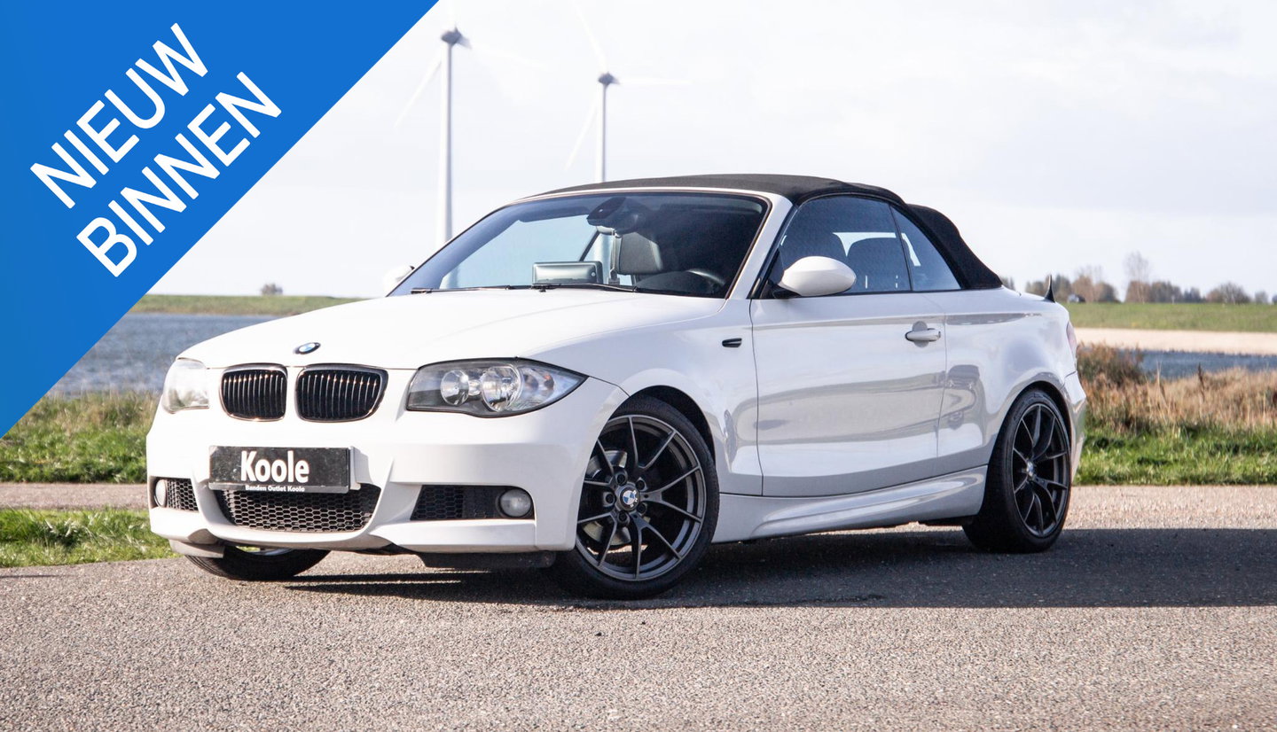 BMW 1 Serie Cabrio 118i Executive M PAKKET / NAVI / NIEUW DAK / CRUISE CONTROLE