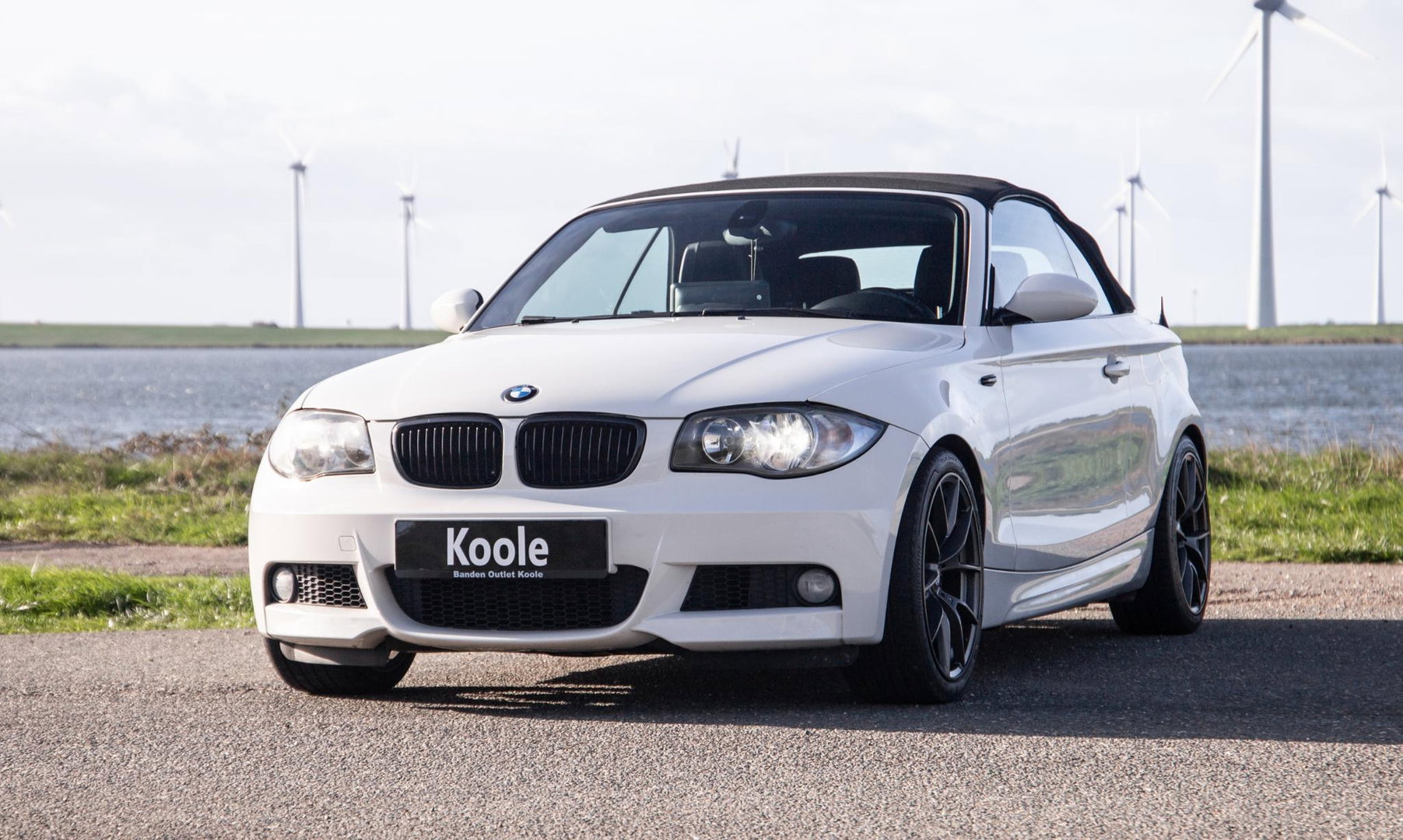 BMW 1 Serie Cabrio 118i Executive M PAKKET / NAVI / NIEUW DAK / CRUISE CONTROLE