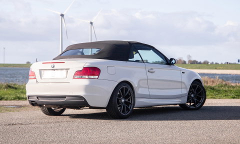 BMW 1 Serie Cabrio 118i Executive M PAKKET / NAVI / NIEUW DAK / CRUISE CONTROLE