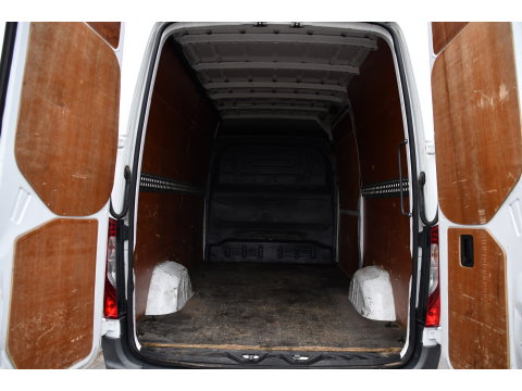 Mercedes-Benz Sprinter 319 3.0 V6 CDI L2H2 RWD AMG Edition Camera, Cruise, Carplay, 190pk, Automaat, Multimedia, LED, Stoelverwarming, Standkachel, Uniek!