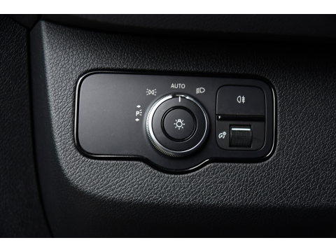 Mercedes-Benz Sprinter 319 3.0 V6 CDI L2H2 RWD AMG Edition Camera, Cruise, Carplay, 190pk, Automaat, Multimedia, LED, Stoelverwarming, Standkachel, Uniek!
