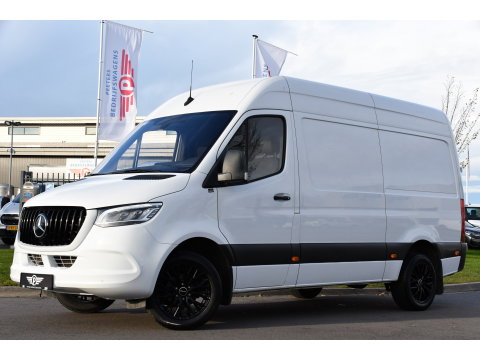 Mercedes-Benz Sprinter 319 3.0 V6 CDI L2H2 RWD AMG Edition Camera, Cruise, Carplay, 190pk, Automaat, Multimedia, LED, Stoelverwarming, Standkachel, Uniek!