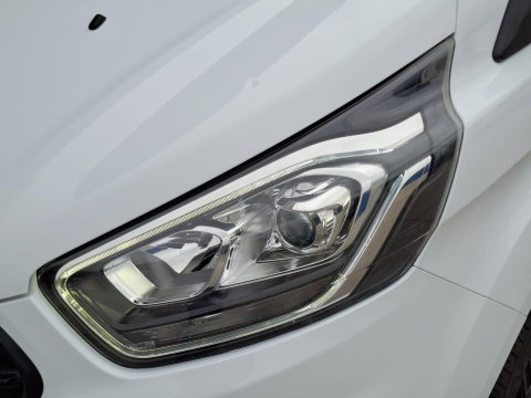 Ford Transit Custom 280 2.0 TDCI L2H1 Trend AIRCO / CRUISE CONTROLE / 3 ZITS / AUTOMAAT / EURO 6 / L1H1