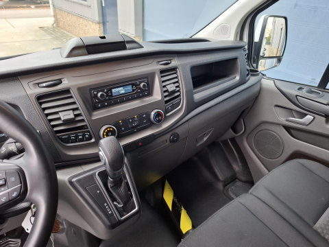 Ford Transit Custom 280 2.0 TDCI L2H1 Trend AIRCO / CRUISE CONTROLE / 3 ZITS / AUTOMAAT / EURO 6 / L1H1