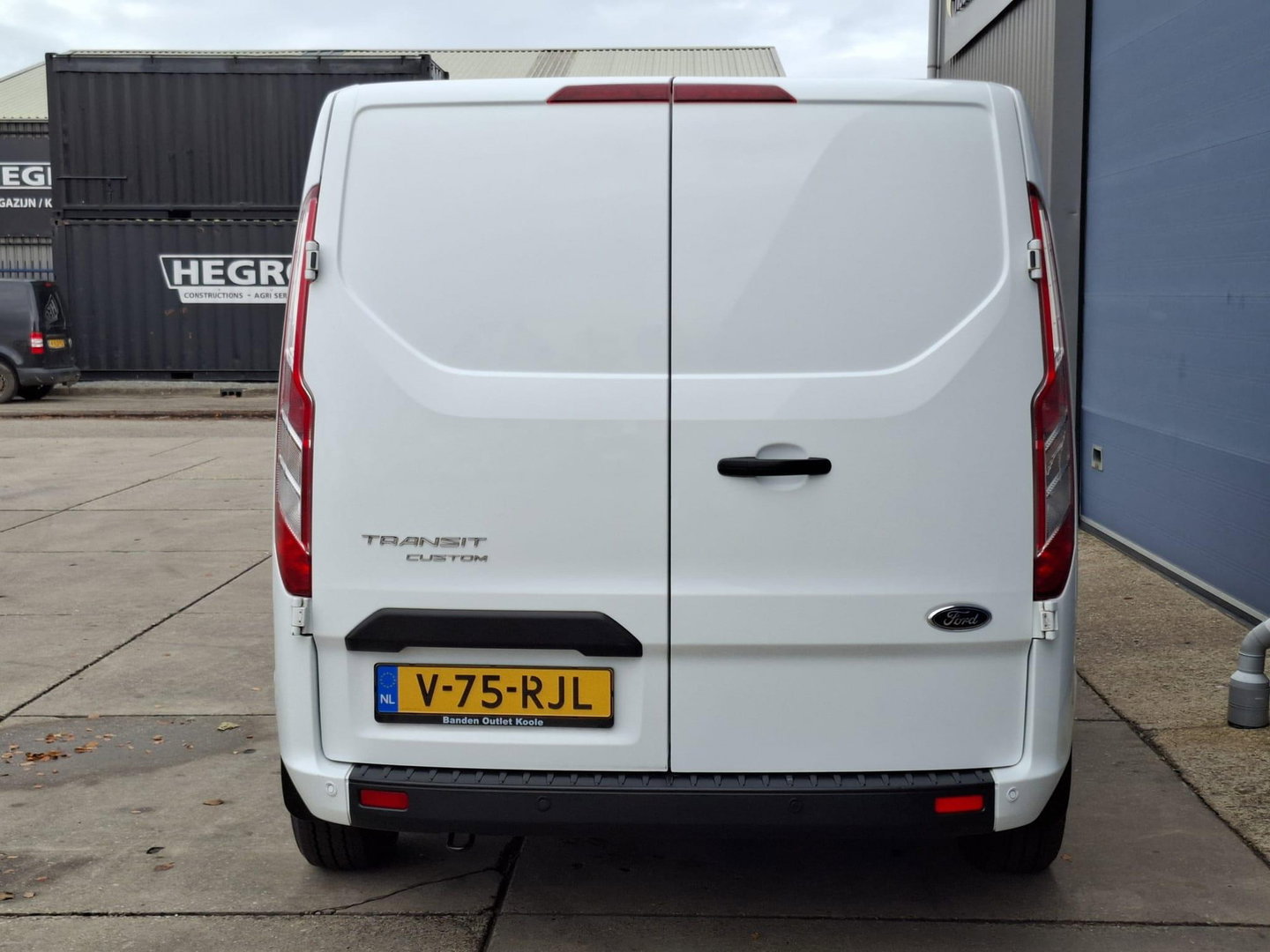 Ford Transit Custom 280 2.0 TDCI L2H1 Trend AIRCO / CRUISE CONTROLE / 3 ZITS / AUTOMAAT / EURO 6 / L1H1