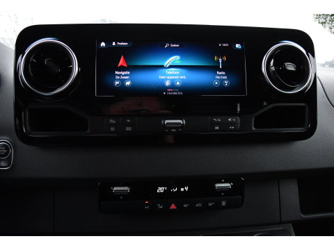 Mercedes-Benz Sprinter 317 1.9 CDI L2H2 Black Edition RWD Cruise, Camera,10.5'' Multimedia, Carplay, LED, Standkachel, Multimedia, 170pk, Automaat, UNIEK!