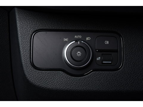 Mercedes-Benz Sprinter 317 1.9 CDI L2H2 Black Edition RWD Cruise, Camera,10.5'' Multimedia, Carplay, LED, Standkachel, Multimedia, 170pk, Automaat, UNIEK!