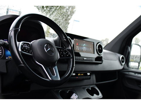 Mercedes-Benz Sprinter 317 1.9 CDI L2H2 Black Edition RWD Cruise, Camera,10.5'' Multimedia, Carplay, LED, Standkachel, Multimedia, 170pk, Automaat, UNIEK!