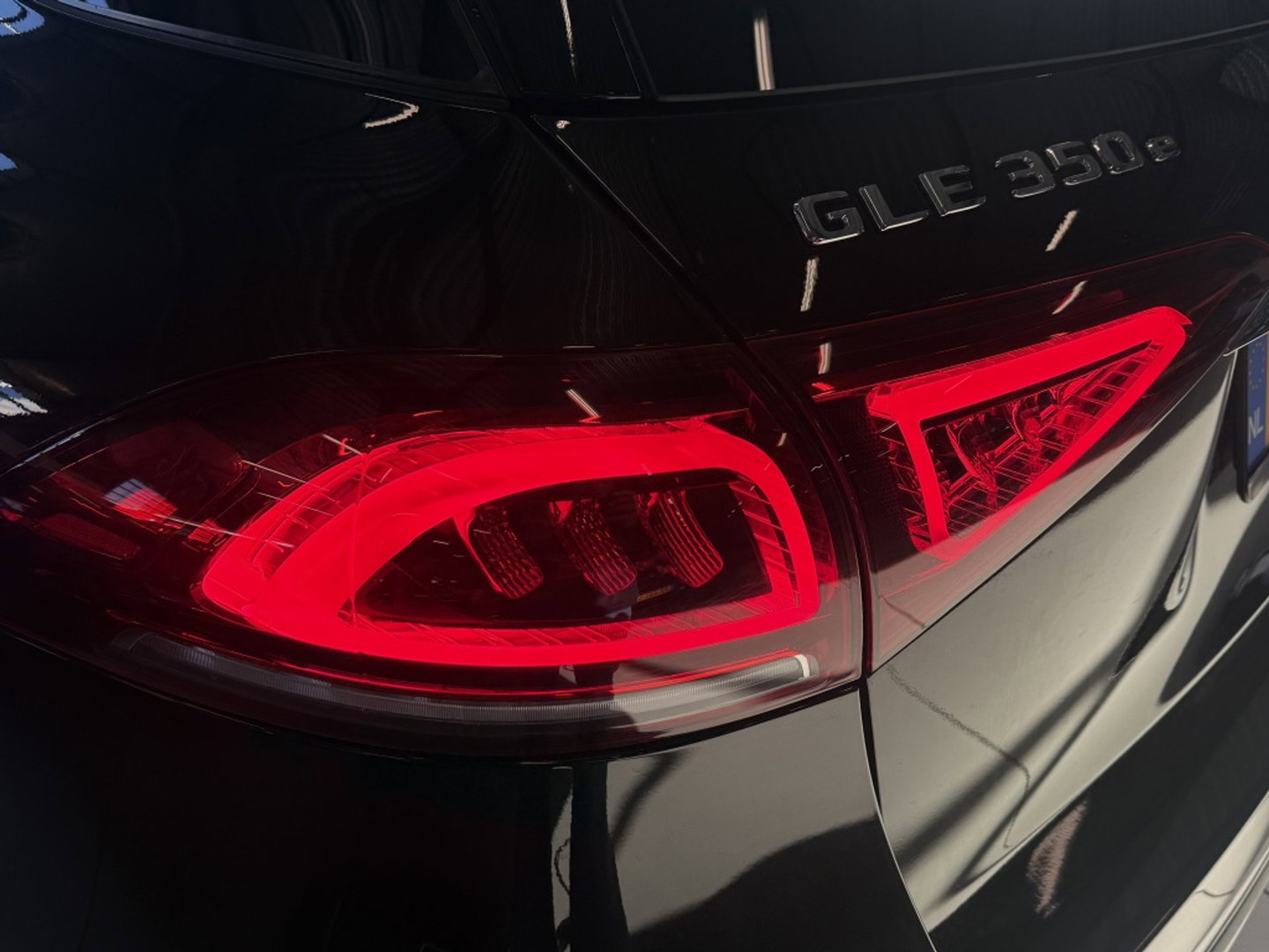 Mercedes-Benz GLE 350e 333PK 4-Matic AMG / panorama / Burmester / LED