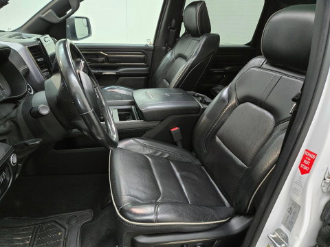 Dodge Ram 1500 5.7 V8 4x4 Crew Cab Limited Pano Bedcover LPG Zeer compleet