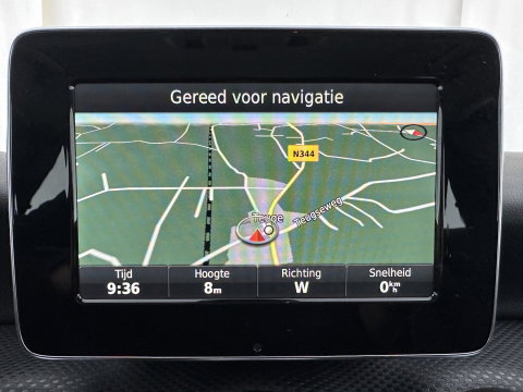 Mercedes-Benz A-Klasse 180 d BlueEFFICIENCY Ambition *LEATHER-FABRIC | NAVI-FULLMAP | CAMERA | SPORT-SEATS | AIRCO | CRUISE | 17''ALU*