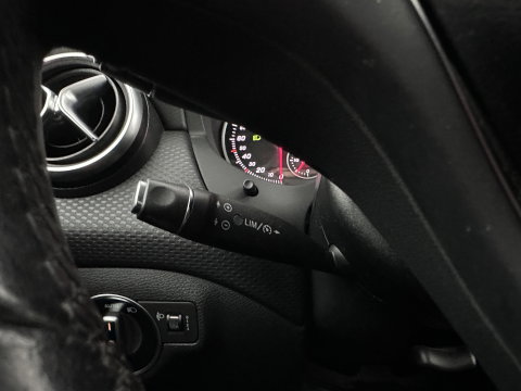 Mercedes-Benz A-Klasse 180 d BlueEFFICIENCY Ambition *LEATHER-FABRIC | NAVI-FULLMAP | CAMERA | SPORT-SEATS | AIRCO | CRUISE | 17''ALU*