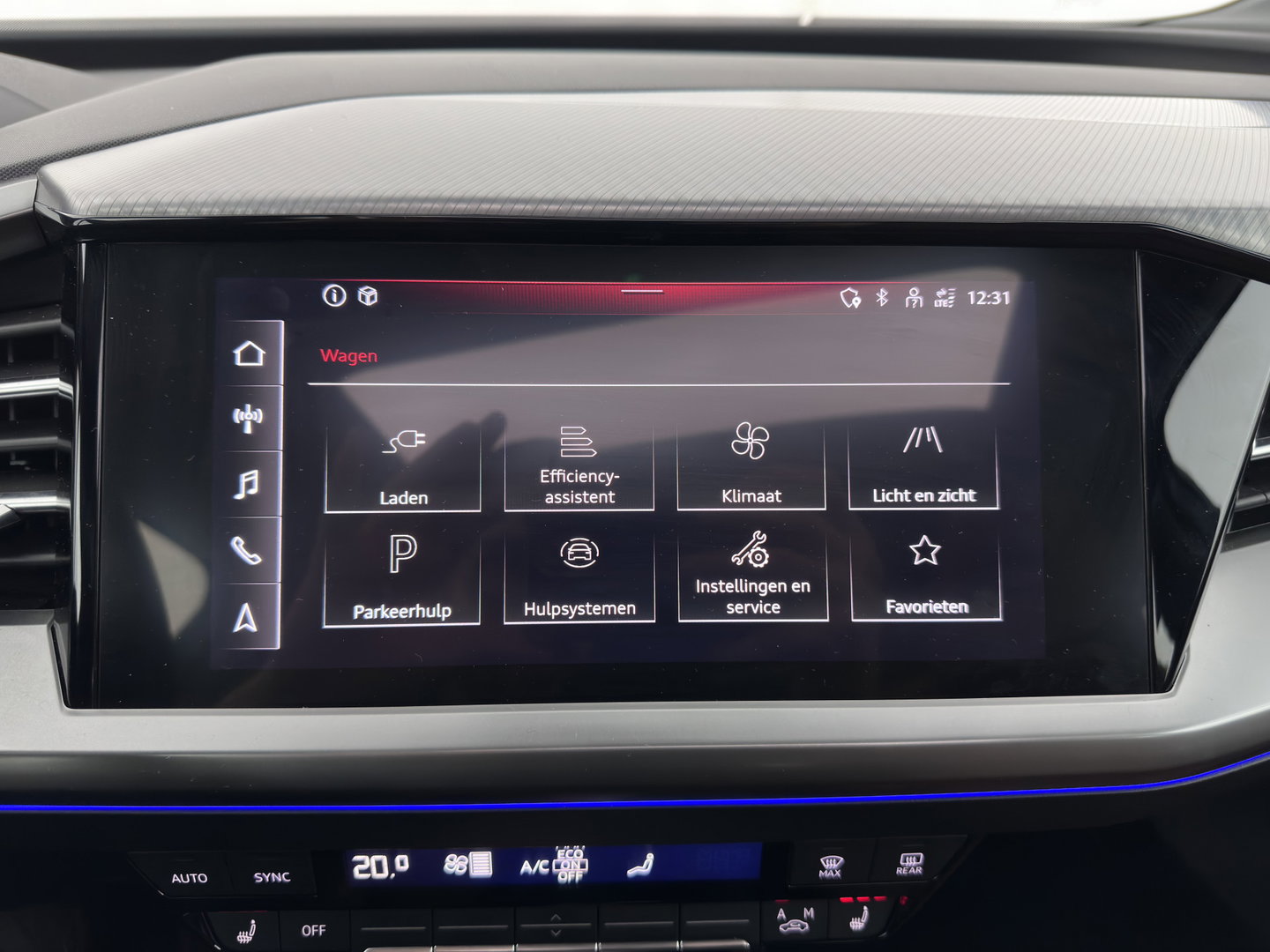 Audi Q4 e-tron 35 Launch edition Advanced Plus 55 kWh {SoH-86%} (INCL-BTW) Aut. *HEATPUMP | PANO | LEATHER | ADAPTIVE-CRUISE | MATRIX-LED | KEYLESS | SONOS-SOUND |  DIGI-COCKPIT | DAB | CARPLAY | HEATED-SPORTSEATS | SHIFTPADDLES | CAMERA | 19''ALU*