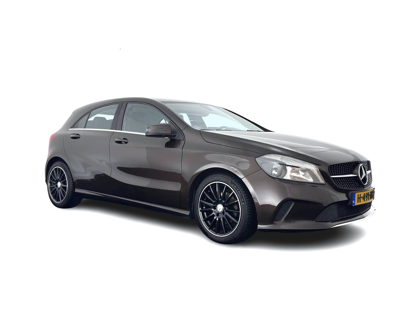 Mercedes-Benz A-Klasse 180 d BlueEFFICIENCY Ambition *LEATHER-FABRIC | NAVI-FULLMAP | CAMERA | SPORT-SEATS | AIRCO | CRUISE | 17''ALU*