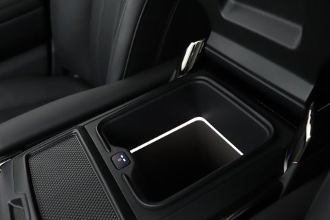 Land Rover Range Rover Sport P460e Dynamic HSE | 23 Inch | Meridian 3D Surround | ClearSight | Koelbox | Trekhaak | Massage+Ventilatie