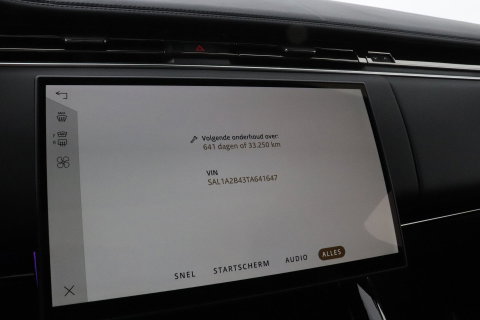 Land Rover Range Rover Sport P460e Dynamic HSE | 23 Inch | Meridian 3D Surround | ClearSight | Koelbox | Trekhaak | Massage+Ventilatie