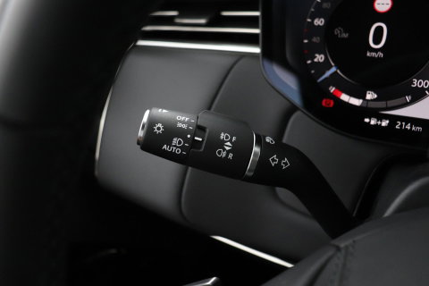 Land Rover Range Rover Sport P460e Dynamic HSE | 23 Inch | Meridian 3D Surround | ClearSight | Koelbox | Trekhaak | Massage+Ventilatie
