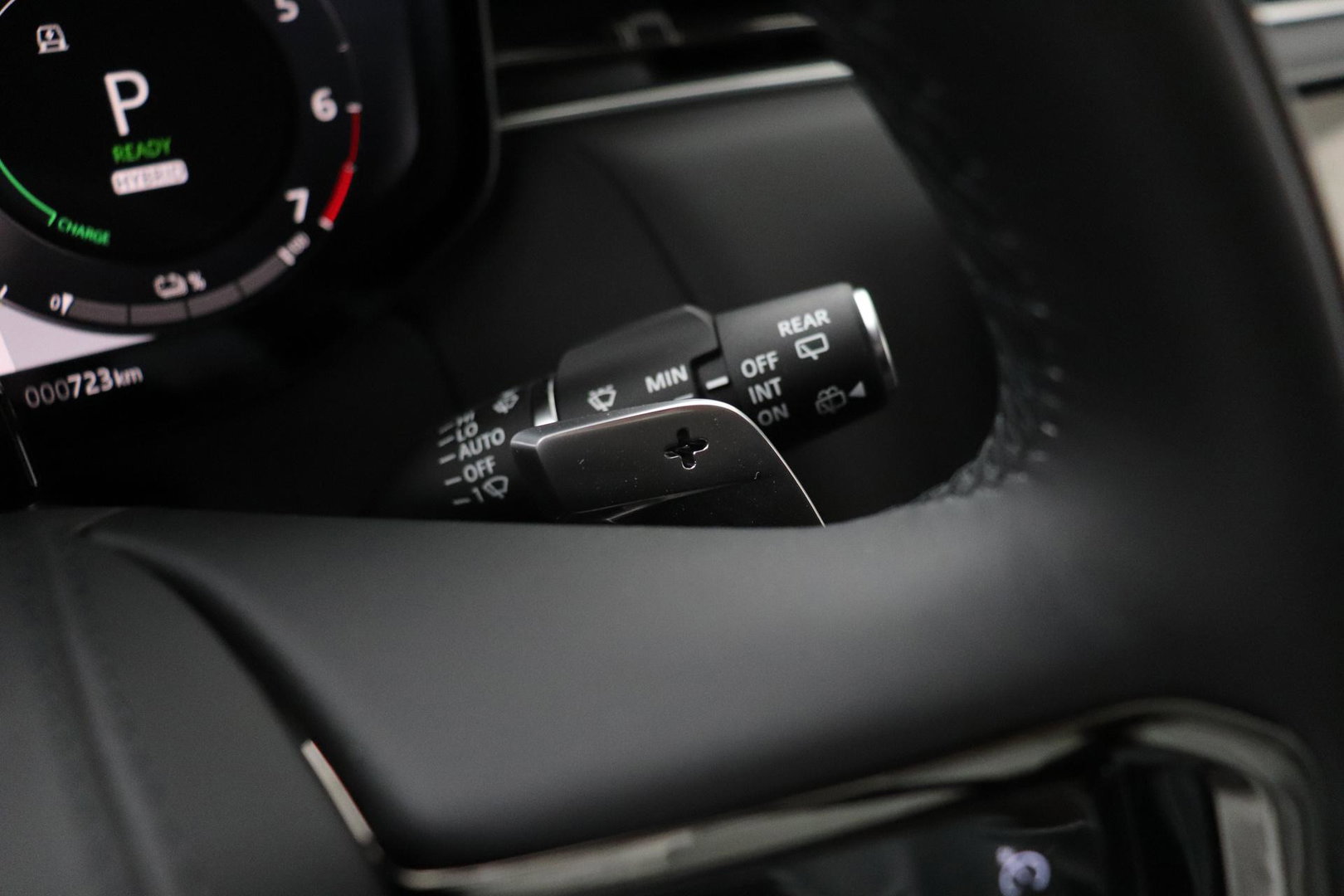 Land Rover Range Rover Sport P460e Dynamic HSE | 23 Inch | Meridian 3D Surround | ClearSight | Koelbox | Trekhaak | Massage+Ventilatie