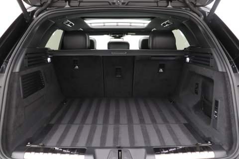 Land Rover Range Rover Sport P460e Dynamic HSE | 23 Inch | Meridian 3D Surround | ClearSight | Koelbox | Trekhaak | Massage+Ventilatie
