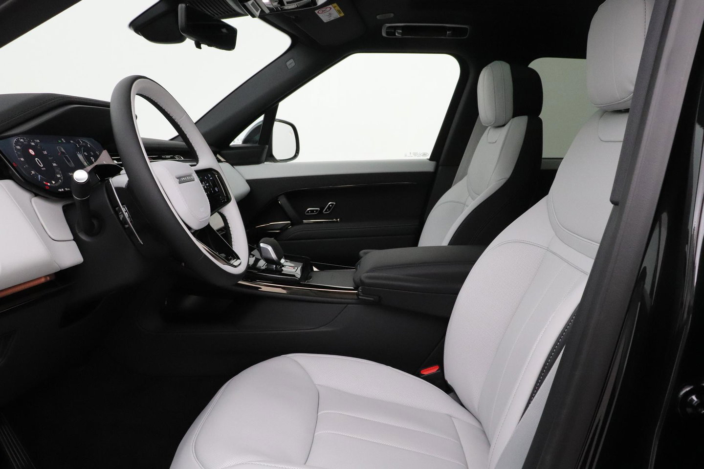 Land Rover Range Rover Sport P460e Battersea Edition | ClearSight | Meridian 3D Surround | Panoramadak | Ventilatie+Massage | 360° Camera | 22 Inch