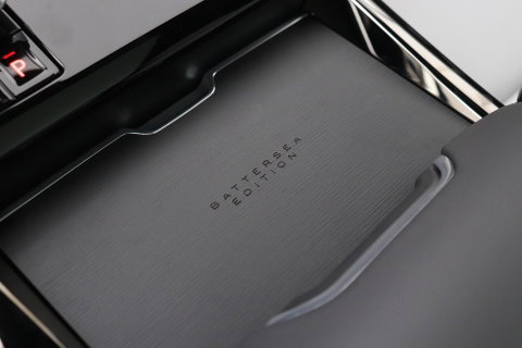 Land Rover Range Rover Sport P460e Battersea Edition | ClearSight | Meridian 3D Surround | Panoramadak | Ventilatie+Massage | 360° Camera | 22 Inch