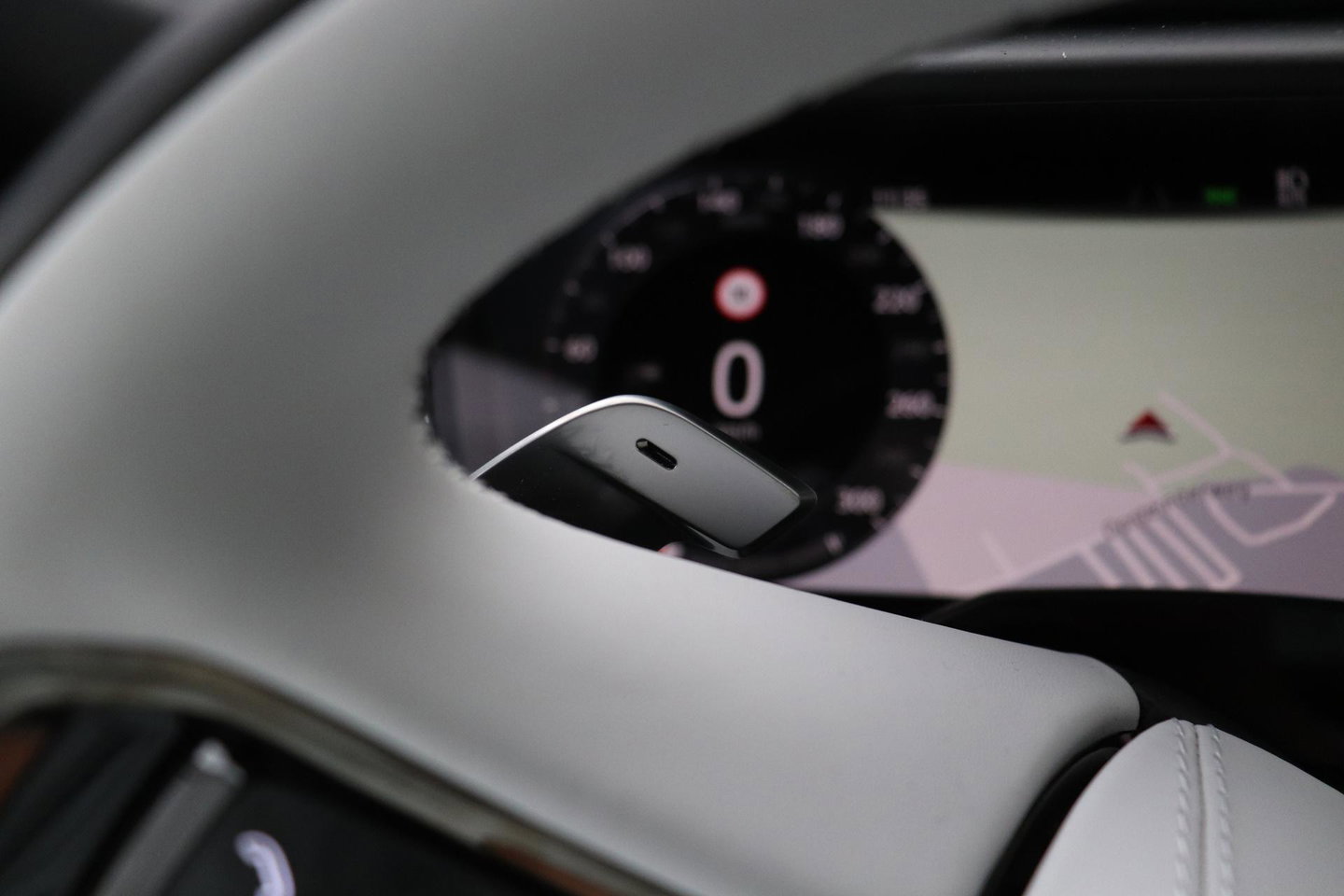 Land Rover Range Rover Sport P460e Battersea Edition | ClearSight | Meridian 3D Surround | Panoramadak | Ventilatie+Massage | 360° Camera | 22 Inch