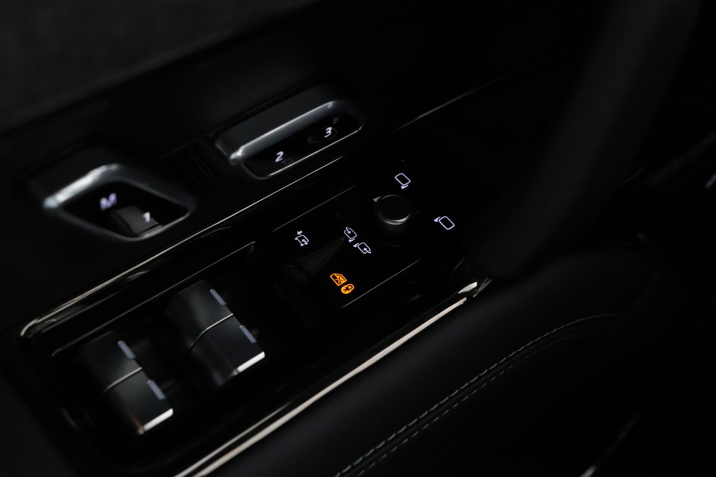 Land Rover Range Rover Sport P460e Battersea Edition | ClearSight | Meridian 3D Surround | Panoramadak | Ventilatie+Massage | 360° Camera | 22 Inch