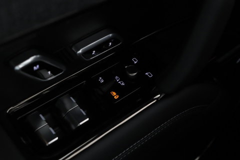 Land Rover Range Rover Sport P460e Battersea Edition | ClearSight | Meridian 3D Surround | Panoramadak | Ventilatie+Massage | 360° Camera | 22 Inch