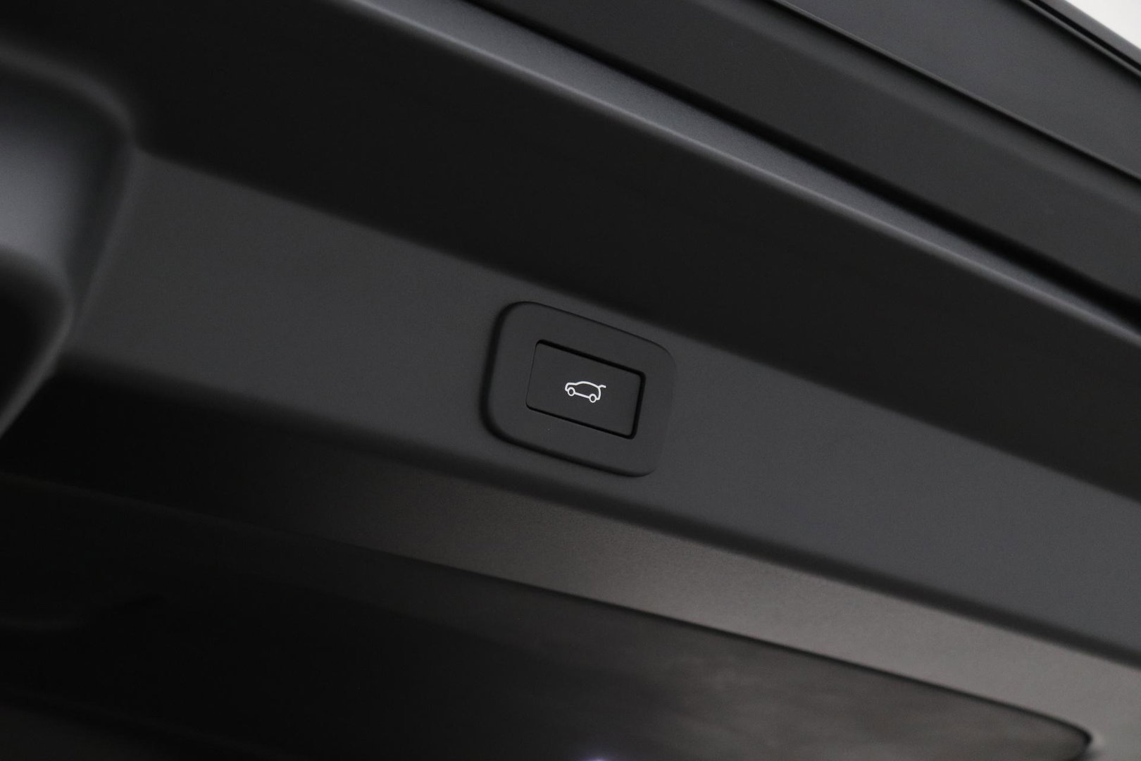 Land Rover Range Rover Sport P460e Battersea Edition | ClearSight | Meridian 3D Surround | Panoramadak | Ventilatie+Massage | 360° Camera | 22 Inch