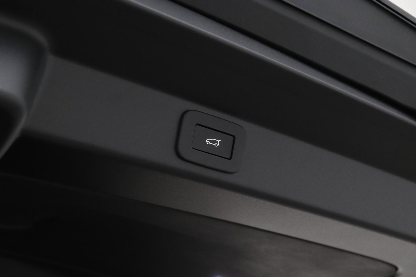 Land Rover Range Rover Sport P460e Battersea Edition | ClearSight | Meridian 3D Surround | Panoramadak | Ventilatie+Massage | 360° Camera | 22 Inch