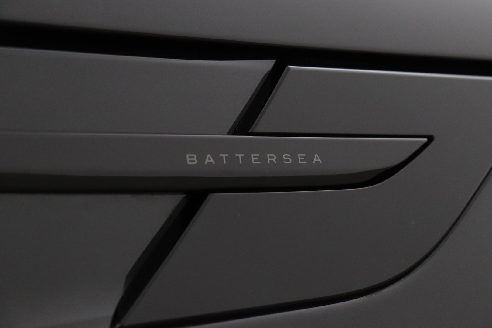 Land Rover Range Rover Sport P460e Battersea Edition | ClearSight | Meridian 3D Surround | Panoramadak | Ventilatie+Massage | 360° Camera | 22 Inch